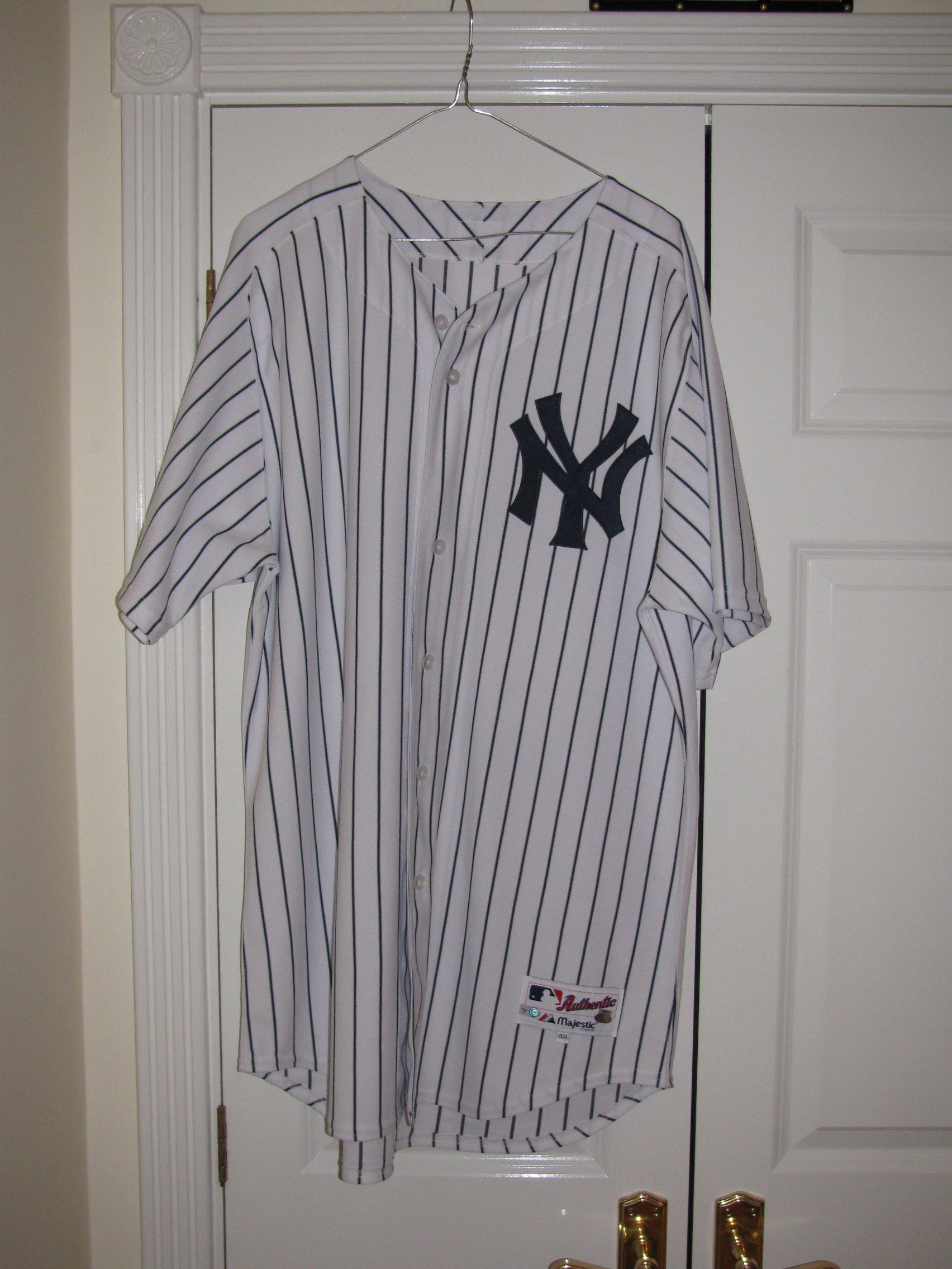 Lot Detail - 2007 Chien-Ming Wang NY Yankees Game-Used Home Jersey  (Yankees-Steiner LOA)